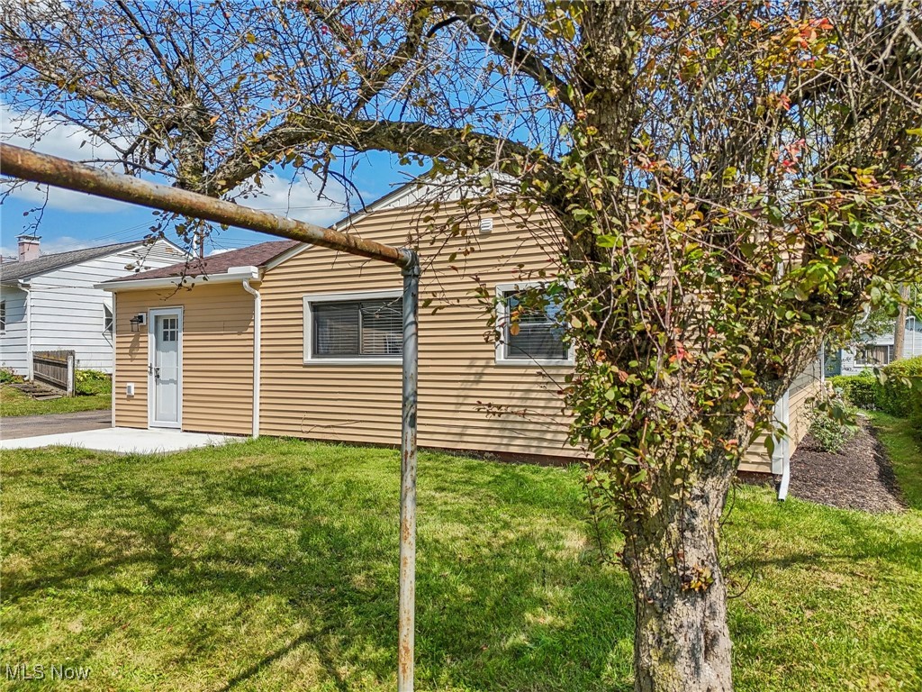 38 Rutledge Drive, Youngstown, Ohio image 24
