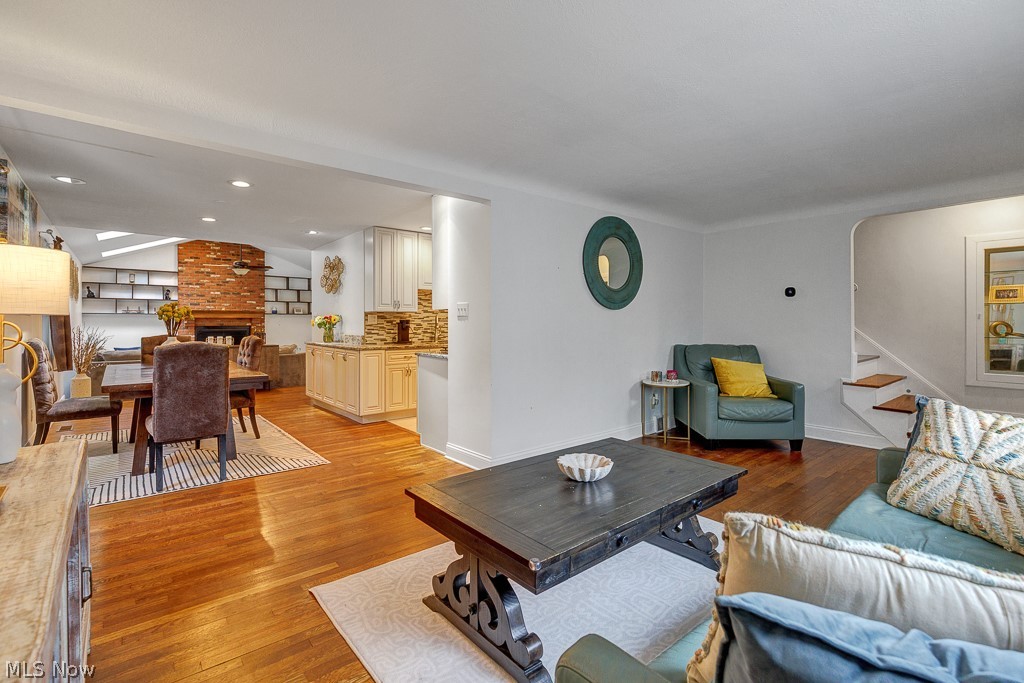 Richmond Manor Sub/E A Markhams - Residential