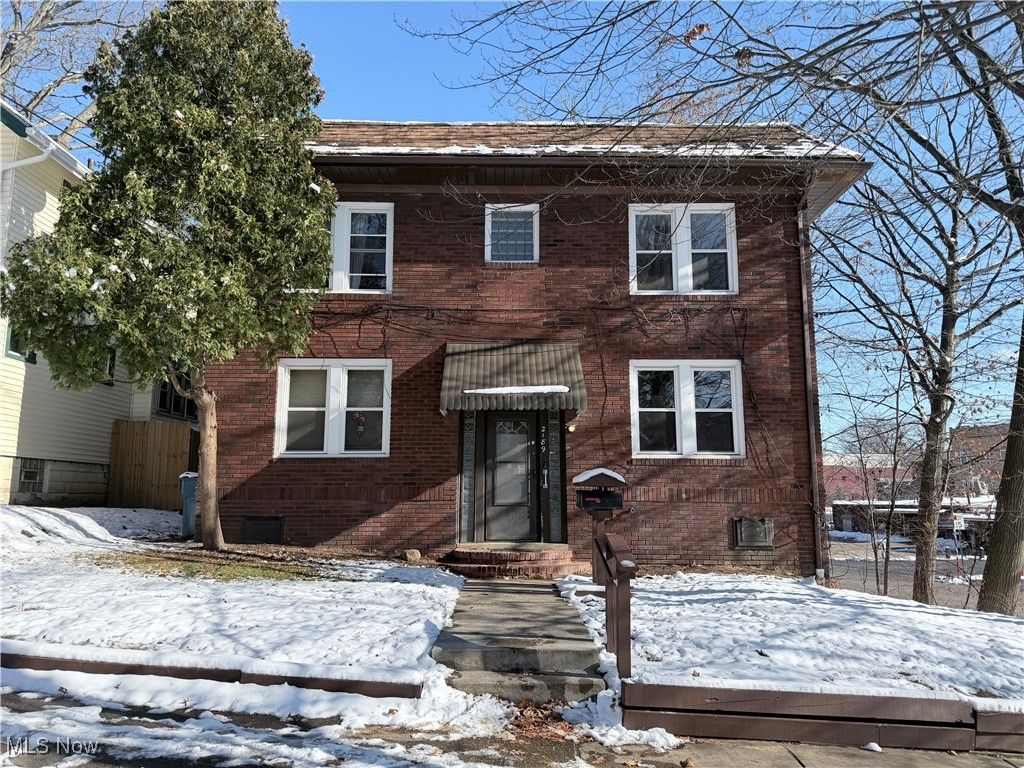 Photo of 2189 15th Street SW, Akron, OH 44314 (MLS # 5176098)