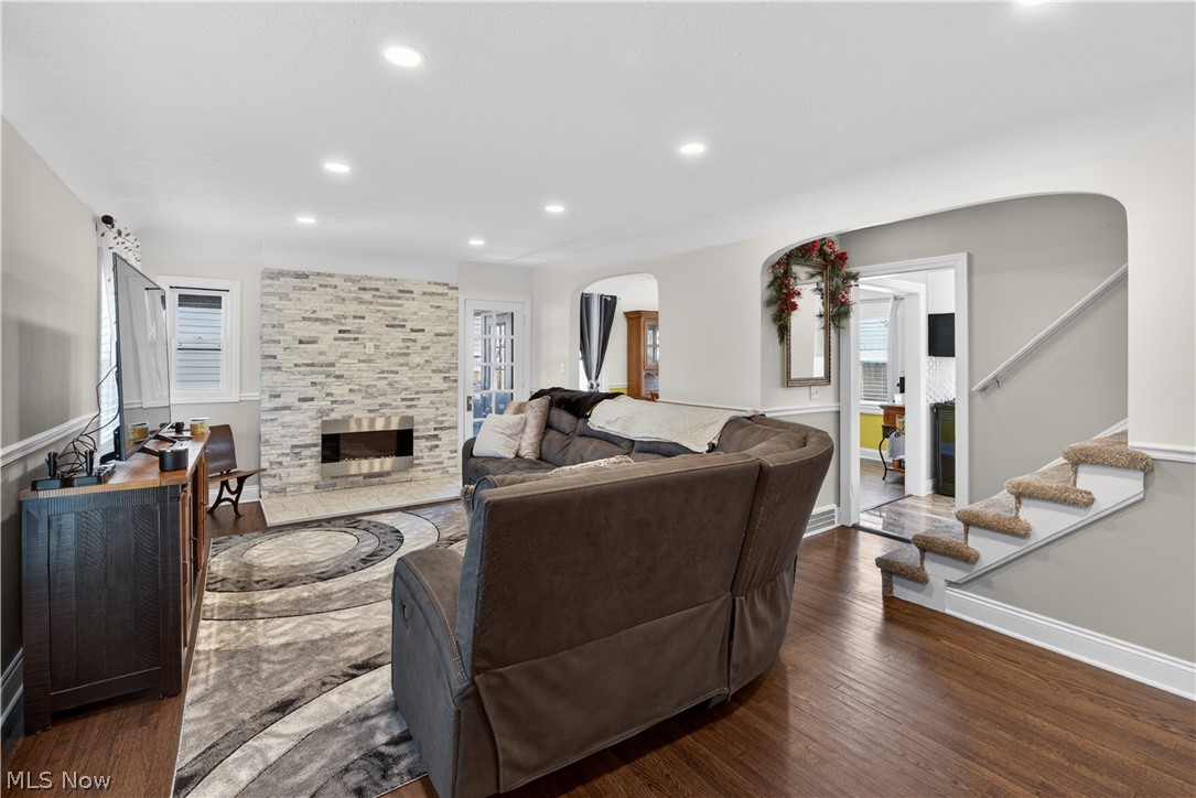 S H Kleinman Realty Cos Yorks - Residential
