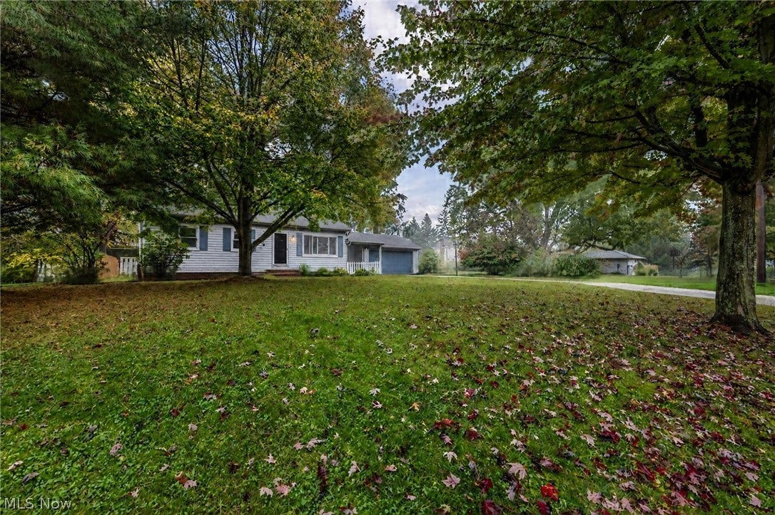 6981 Elmwood Drive