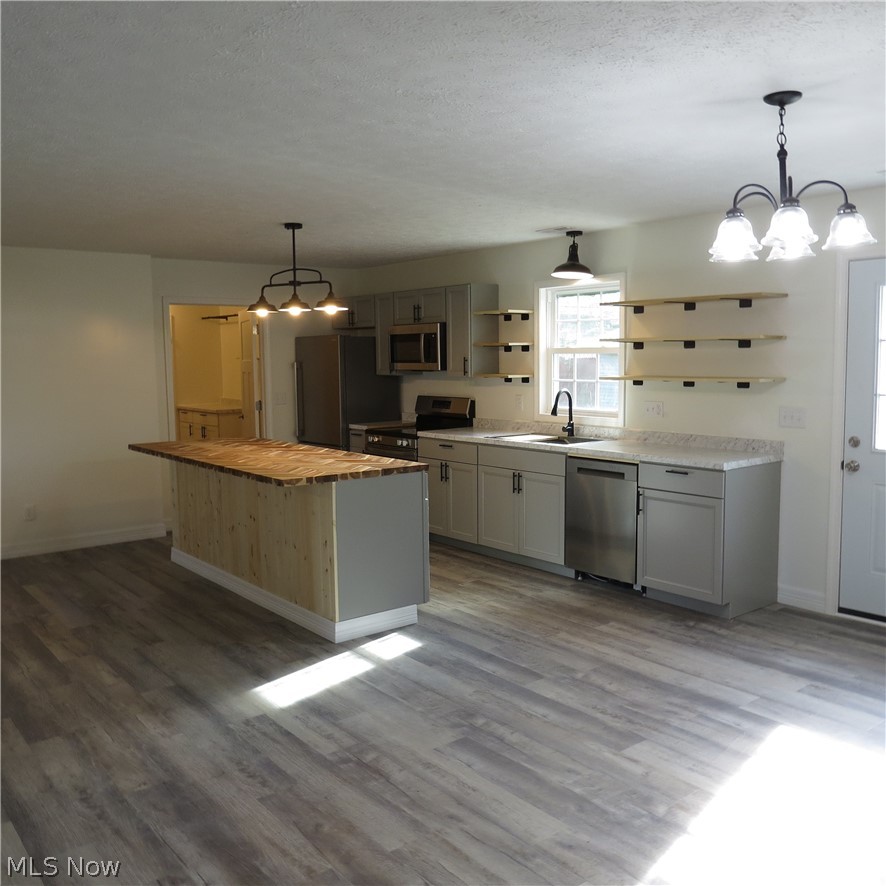 Atwater Estate - Residential