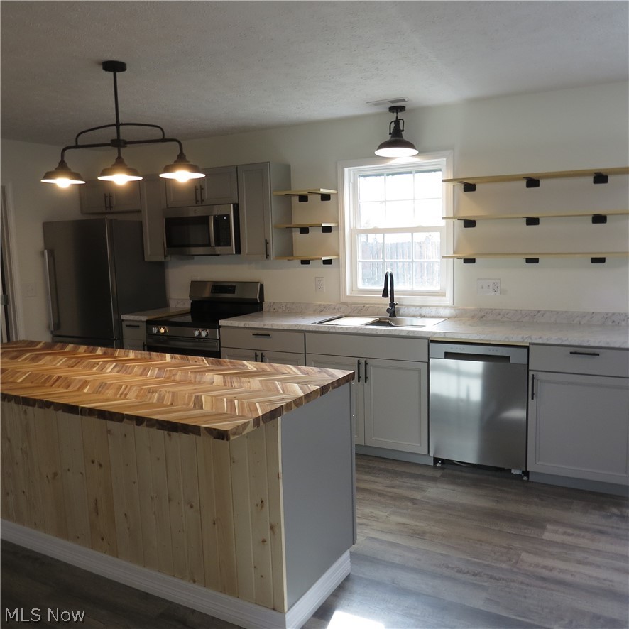 Atwater Estate - Residential