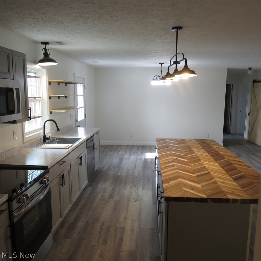 Atwater Estate - Residential