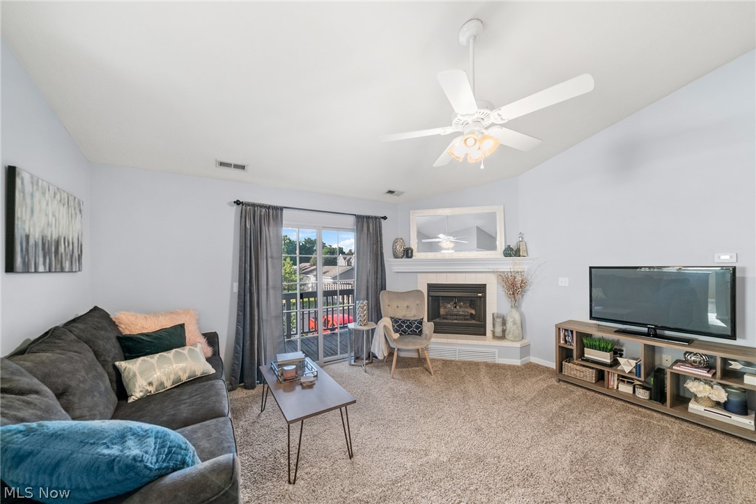 Lenox Village Condo Ph 02 - Residential