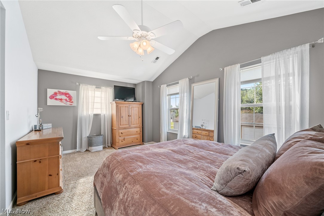 Lenox Village Condo Ph 02 - Residential