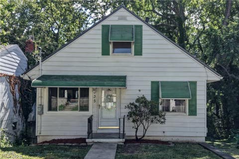 Homes For Sale - 935 Washington Street<br/> Wooster, OH 44691