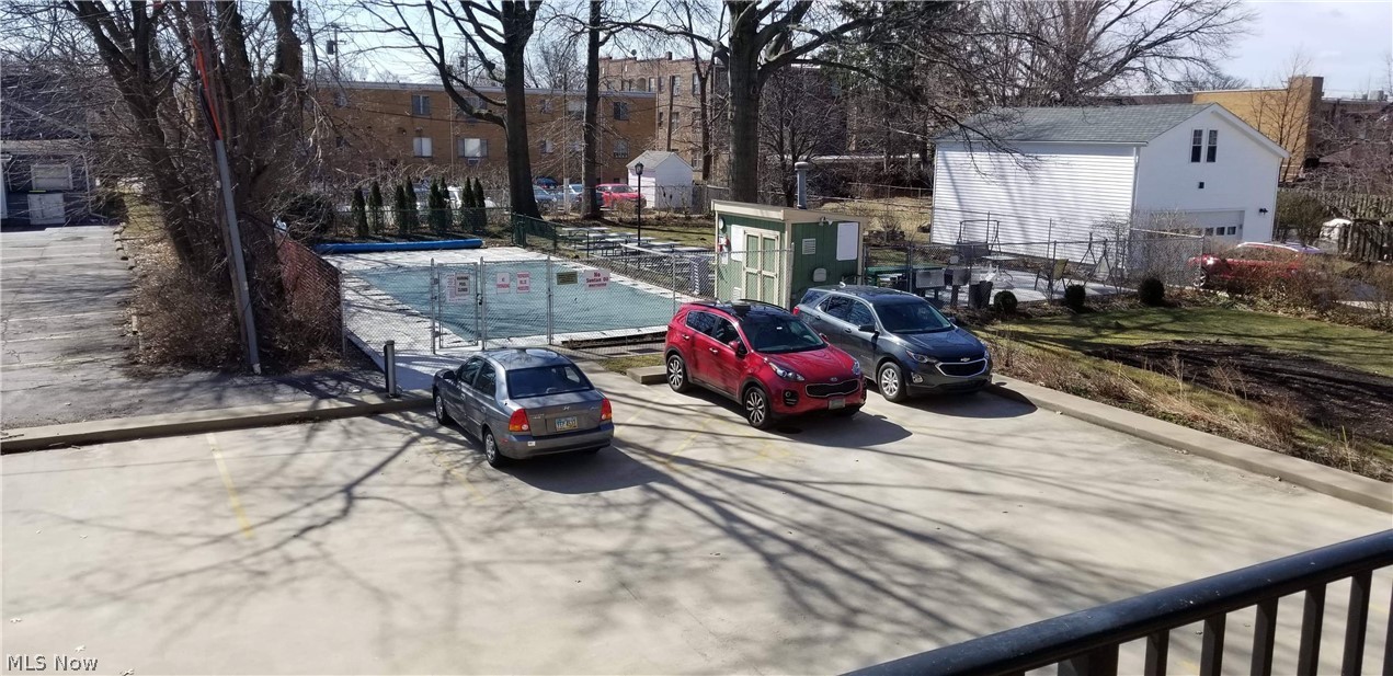 Richard Hilliard Condo - Residential