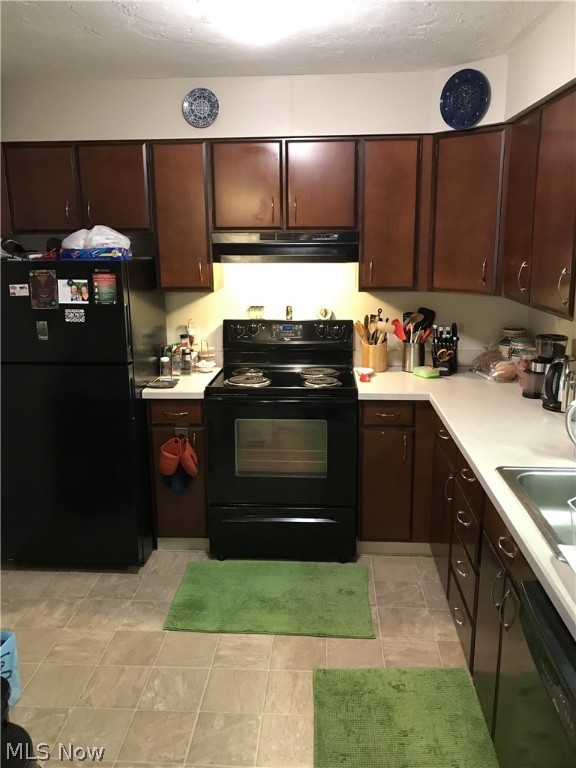 Richard Hilliard Condo - Residential