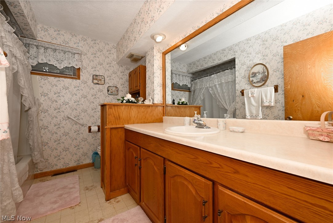 Holly Hills - Residential