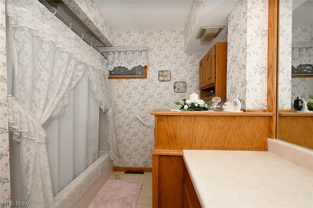 Holly Hills - Residential