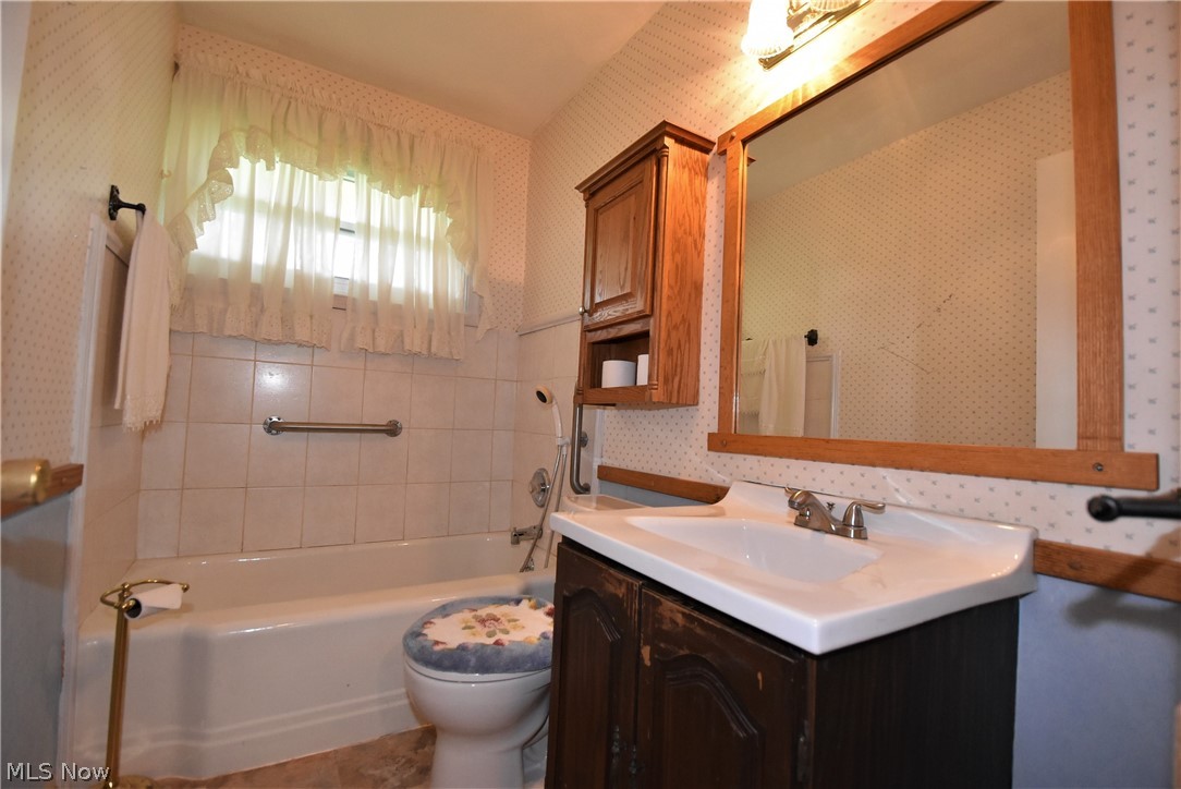 Indian Lake 01 - Residential