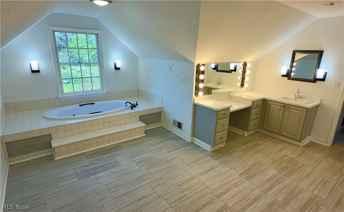 Schneiders Farms - Residential