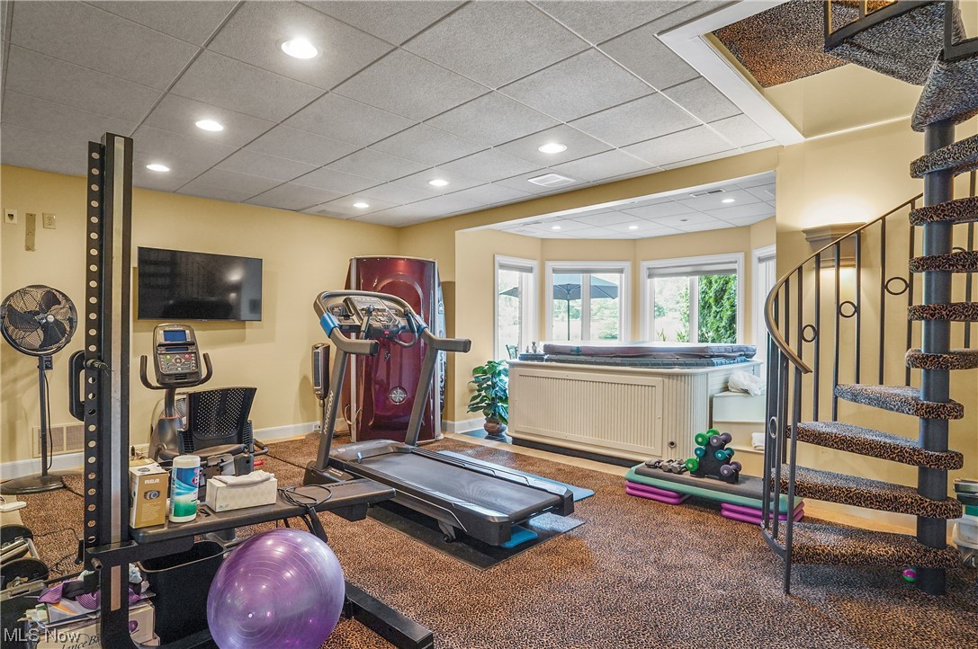 Village Crystal Lakes Condo - Residential