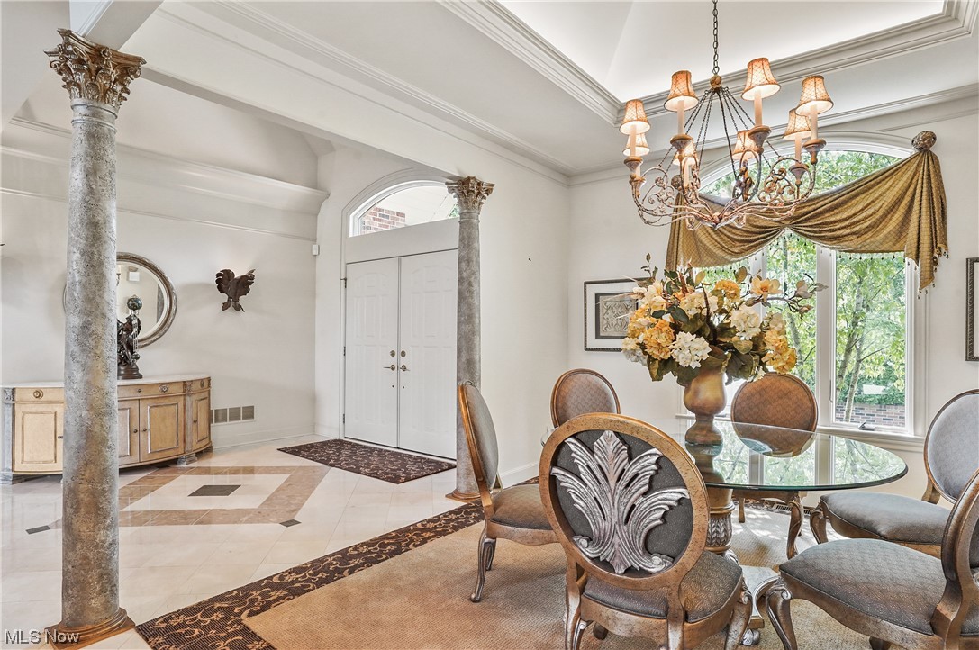 Village Crystal Lakes Condo - Residential