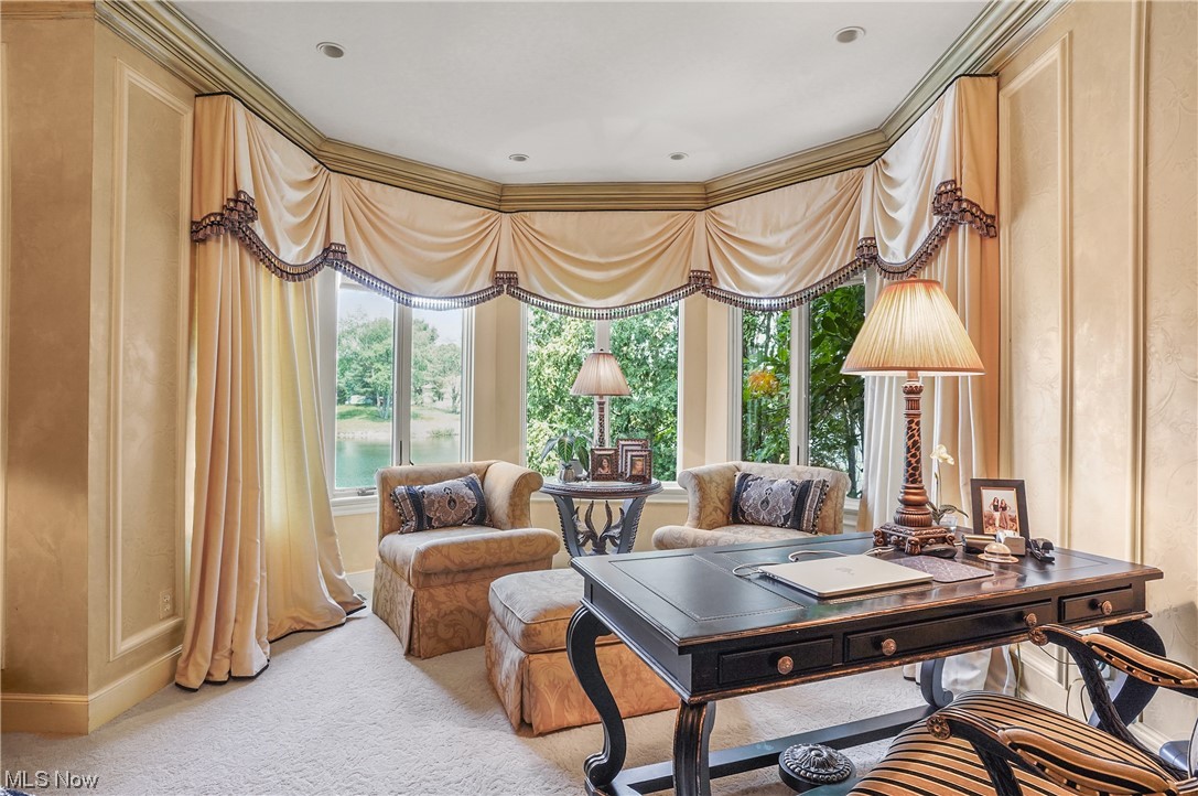 Village Crystal Lakes Condo - Residential