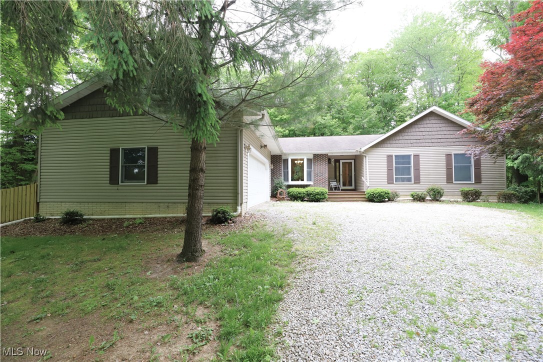 6191 Root Road, Spencer, Ohio image 2