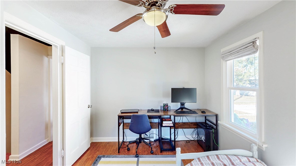 Inwood Beach 02 - Residential