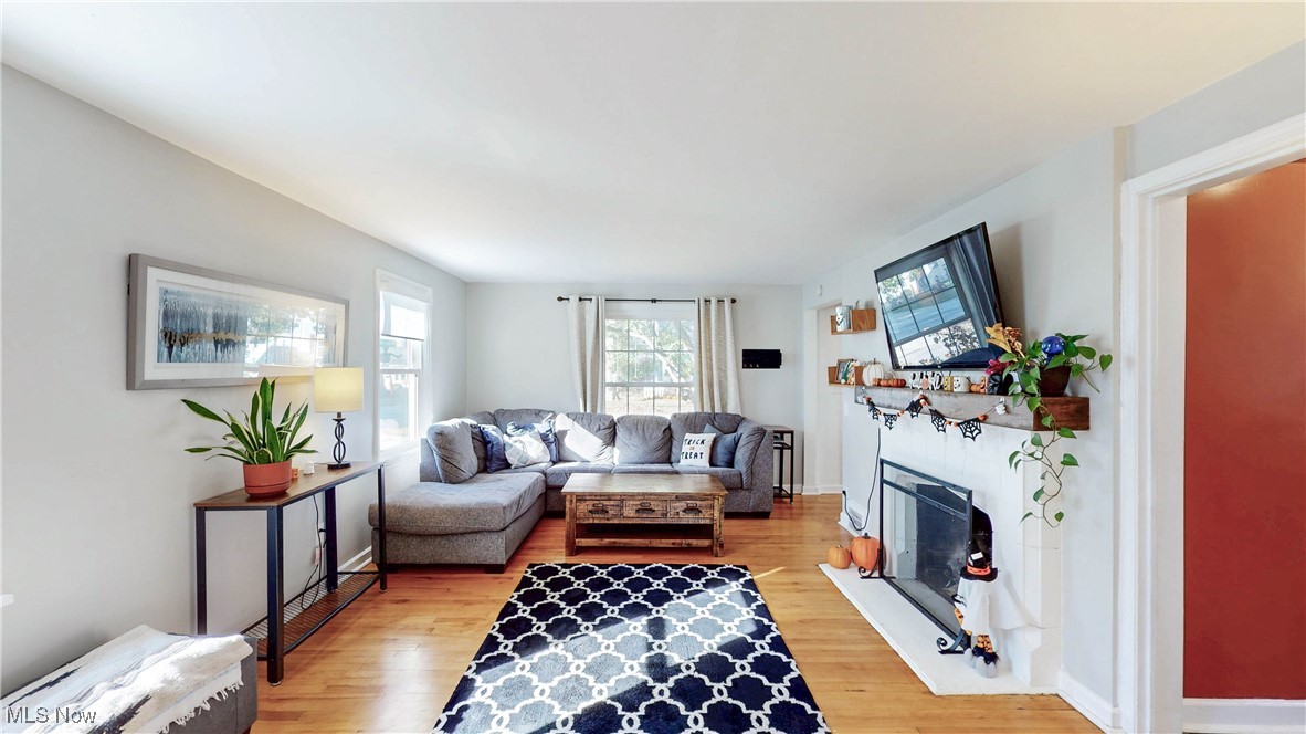 Inwood Beach 02 - Residential