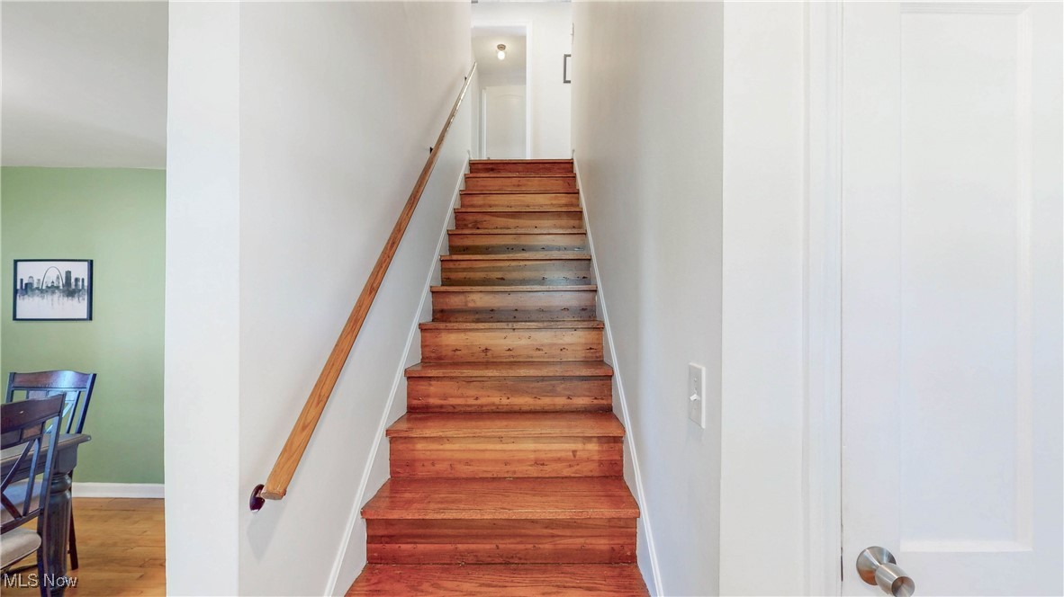 Inwood Beach 02 - Residential