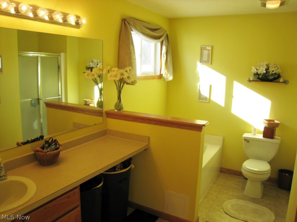 Hidden Lake Estates - Residential Lease