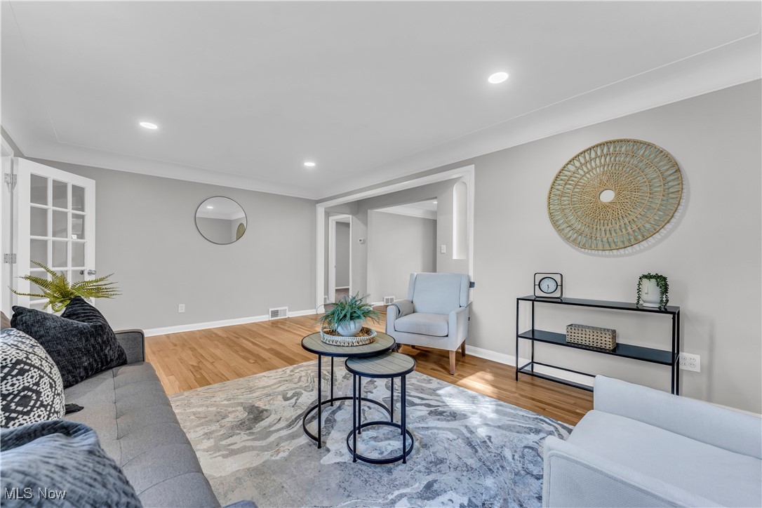 Shaker Lakes 03 - Residential