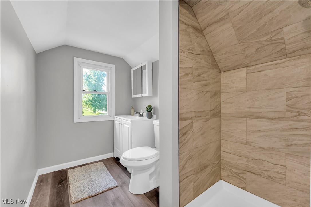 Shaker Lakes 03 - Residential