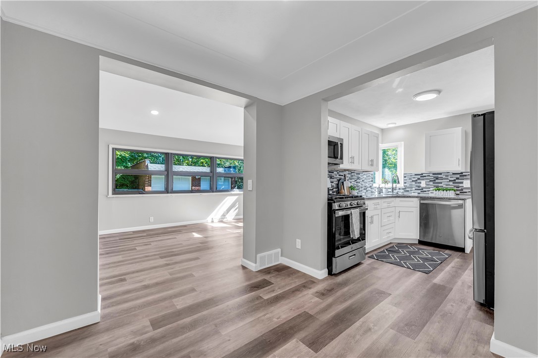 Shaker Lakes 03 - Residential