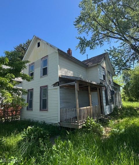 3213 W 46th Street Cleveland OH 44102