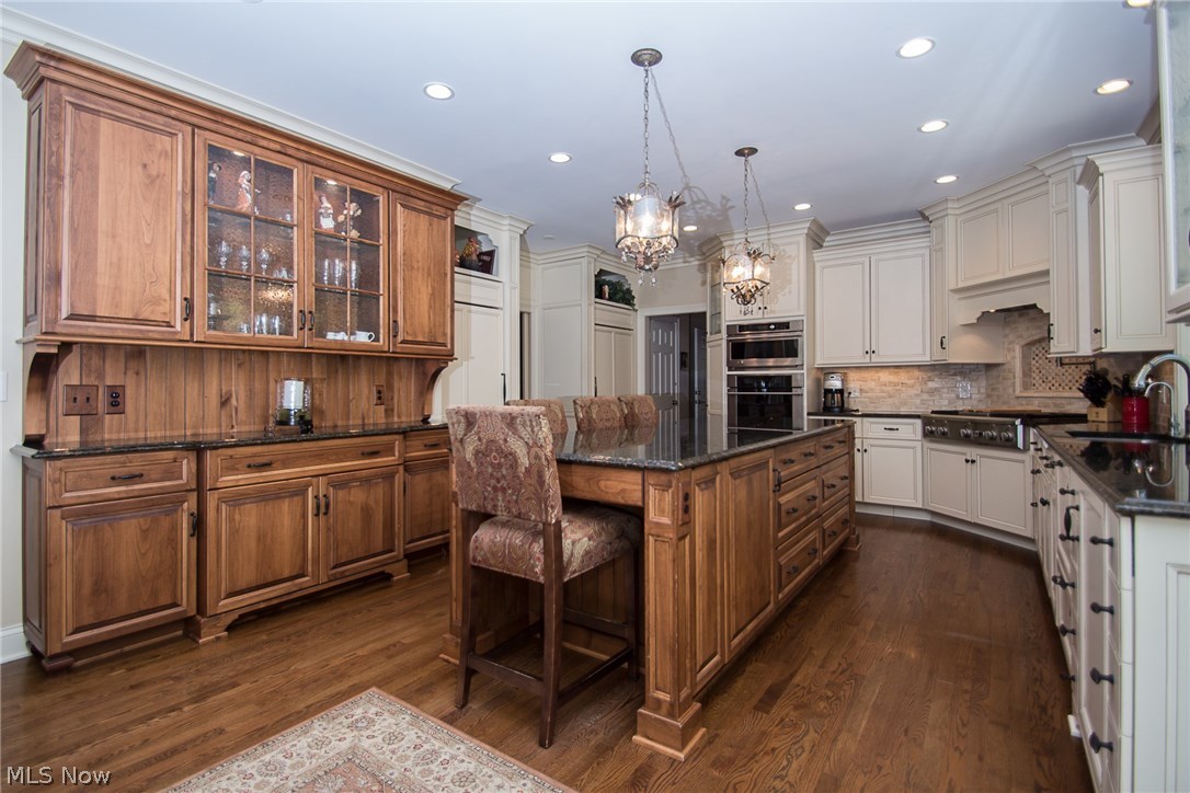 Canyon Lakes - Residential