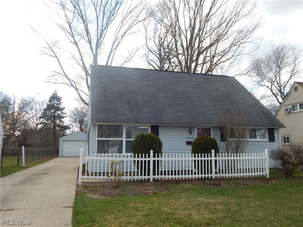 Beautiful move in ready Cape Cod. Many quality updates, including newer kitchen, sub-way tile back splash, new appliances.
Enjoy the spacious living area, updated bath and two first floor bedrooms. Moving up to the second floor featuring two bedrooms,
updated windows and much more. Enjoy the summer days on the covered rear patio over looking rear yard. DT one and half car
garage.