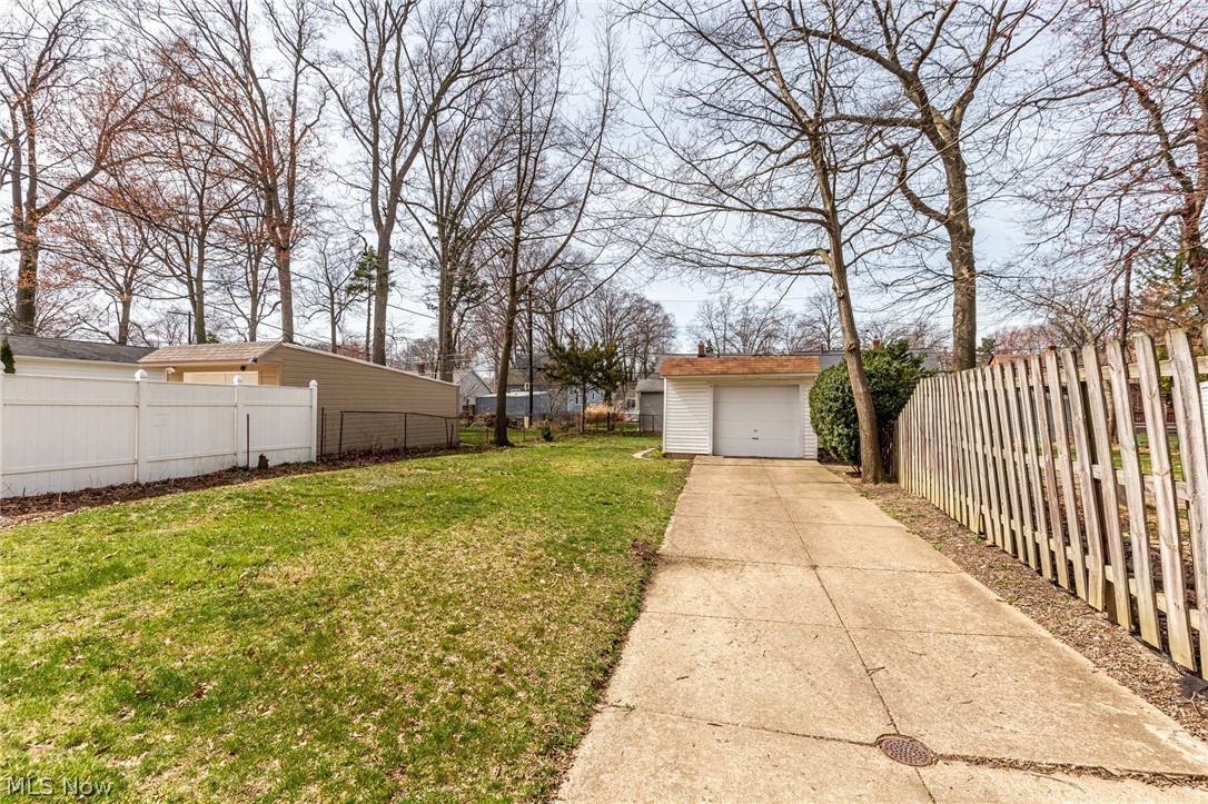 Huntmere - Residential