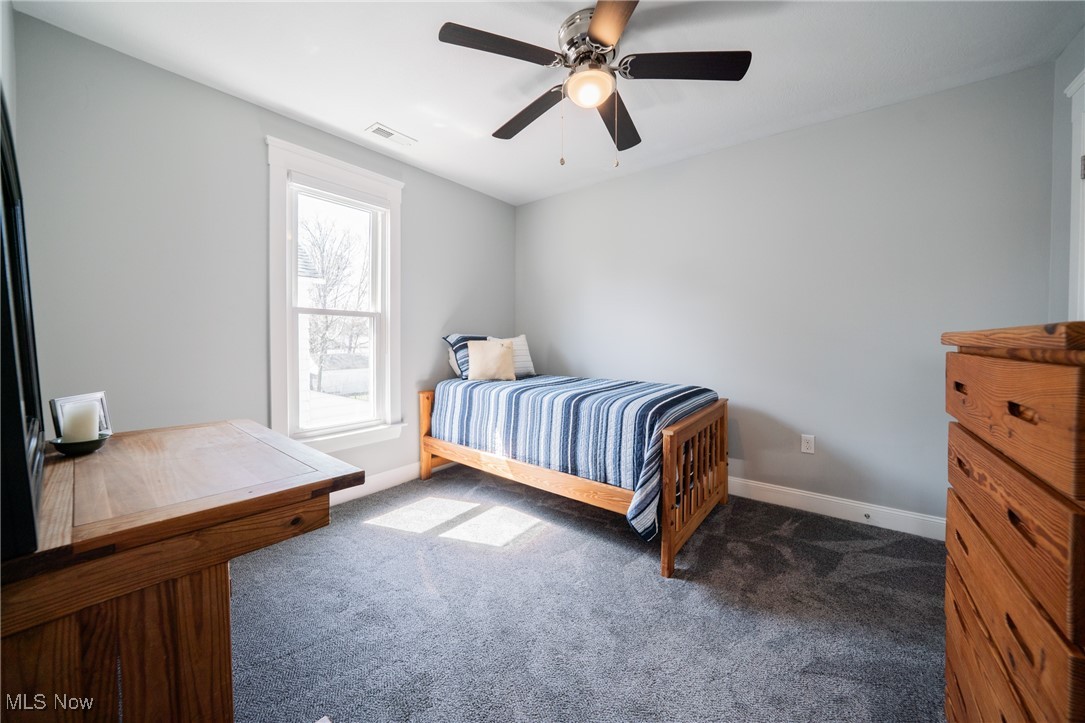 1490 Newman Avenue, Lakewood, Ohio image 24