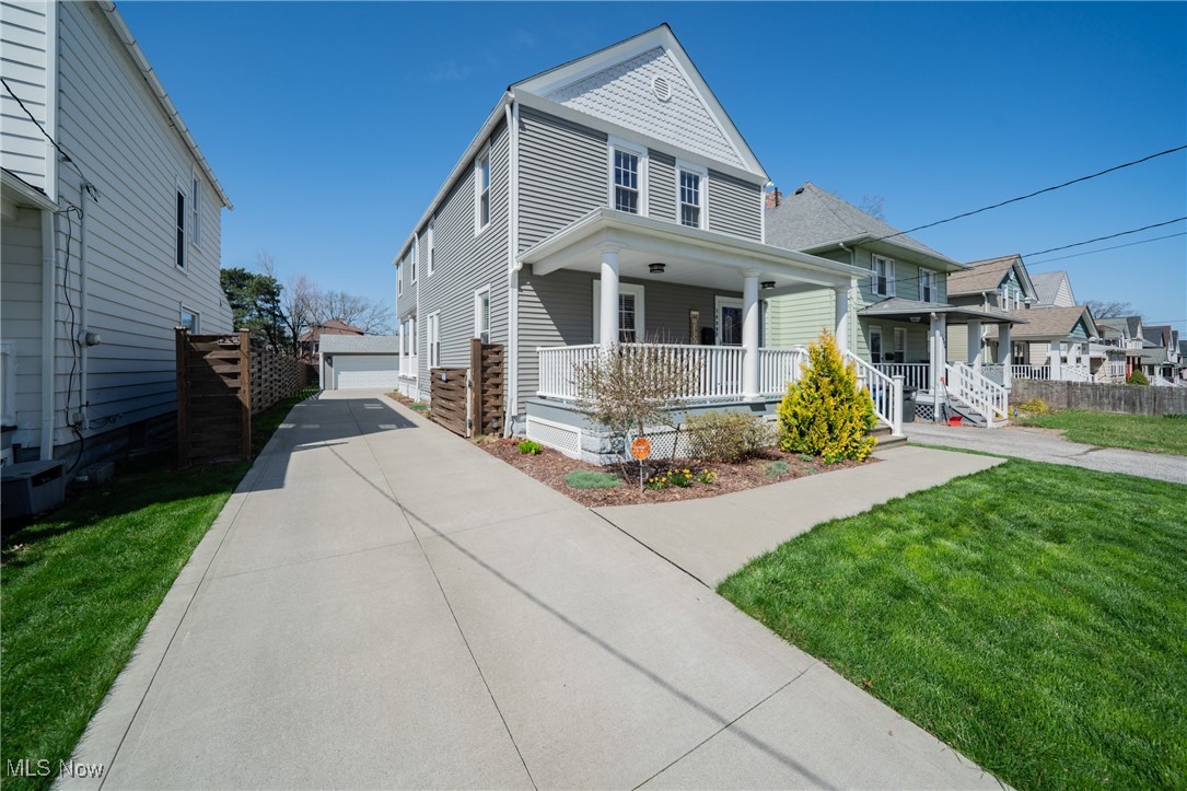 1490 Newman Avenue, Lakewood, Ohio image 3