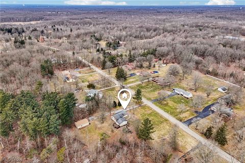 Tiny photo for 2829 Tibbetts Wick Road, Hubbard, OH 44425 (MLS # 5190621)