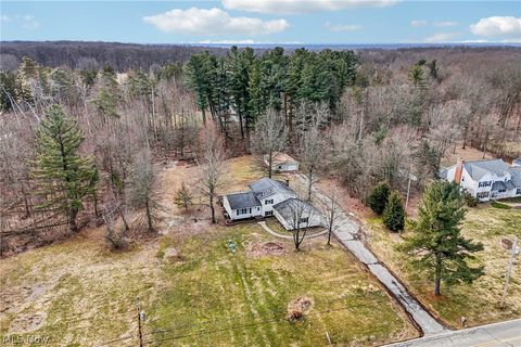 Tiny photo for 2829 Tibbetts Wick Road, Hubbard, OH 44425 (MLS # 5190621)