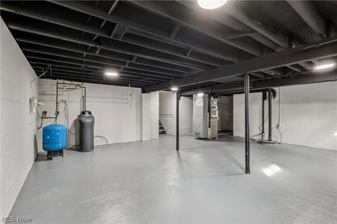 Tiny photo for 2829 Tibbetts Wick Road, Hubbard, OH 44425 (MLS # 5190621)