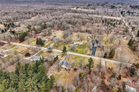 Tiny photo for 2829 Tibbetts Wick Road, Hubbard, OH 44425 (MLS # 5190621)