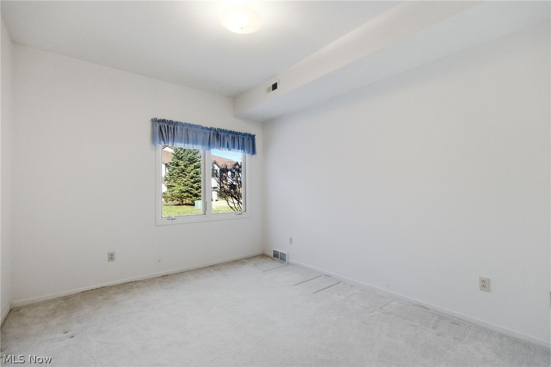 Hickory Ridge Condo II - Residential