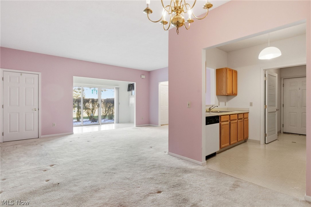 Hickory Ridge Condo II - Residential