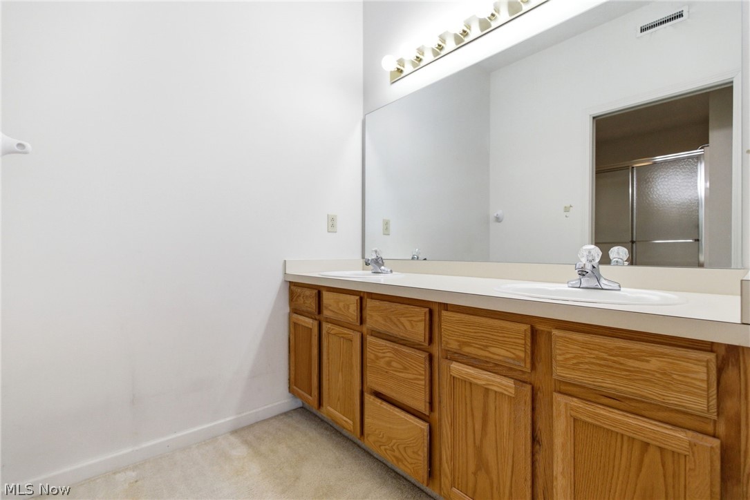 Hickory Ridge Condo II - Residential