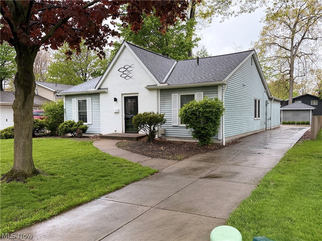 582 Forestview Road