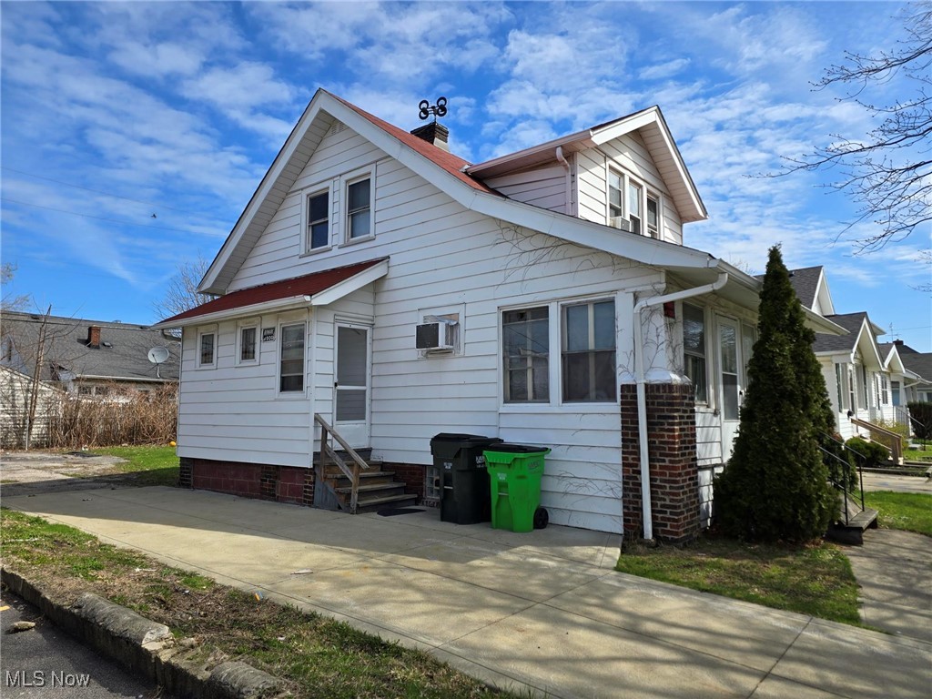 18623 Renwood Avenue, Euclid, Ohio image 3