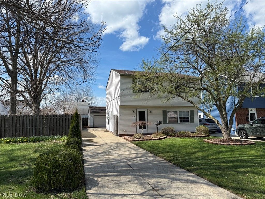 Photo of 1030 E 349th Street, Eastlake, OH 44095 (MLS # 5199165)