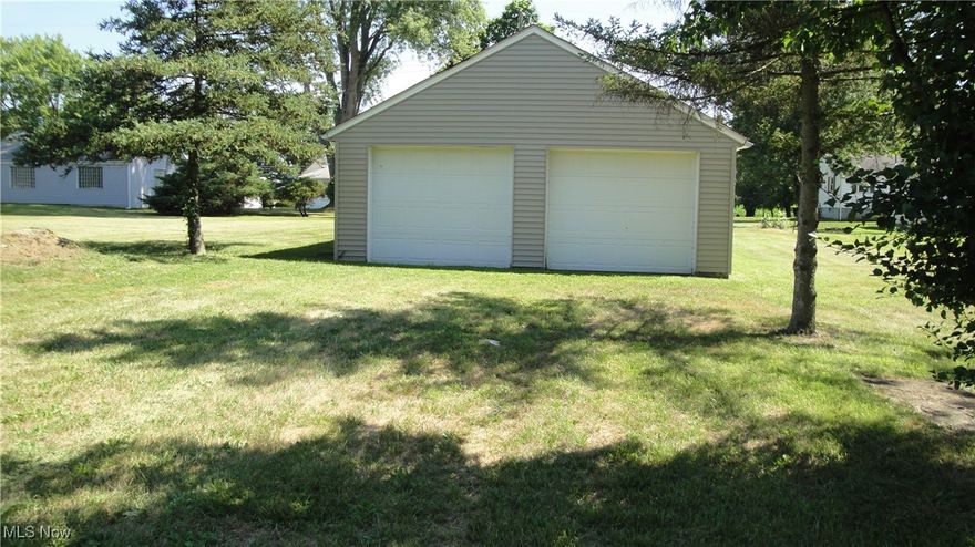 36x24 Garage. House was torn down.cash deal only
