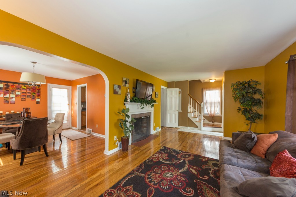 Crestmore - Residential