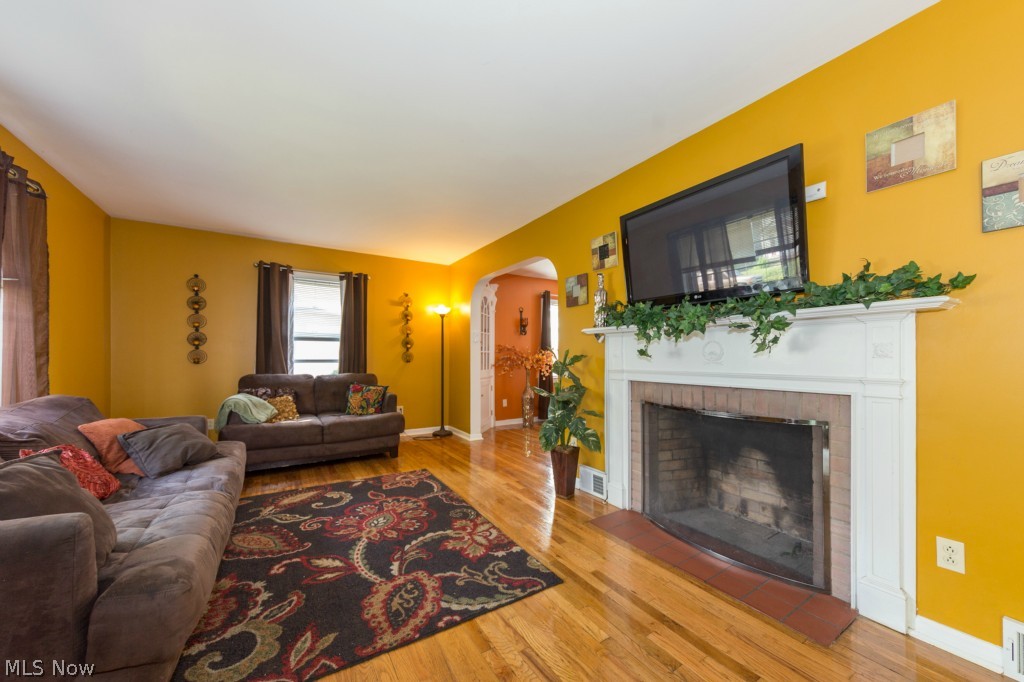 Crestmore - Residential