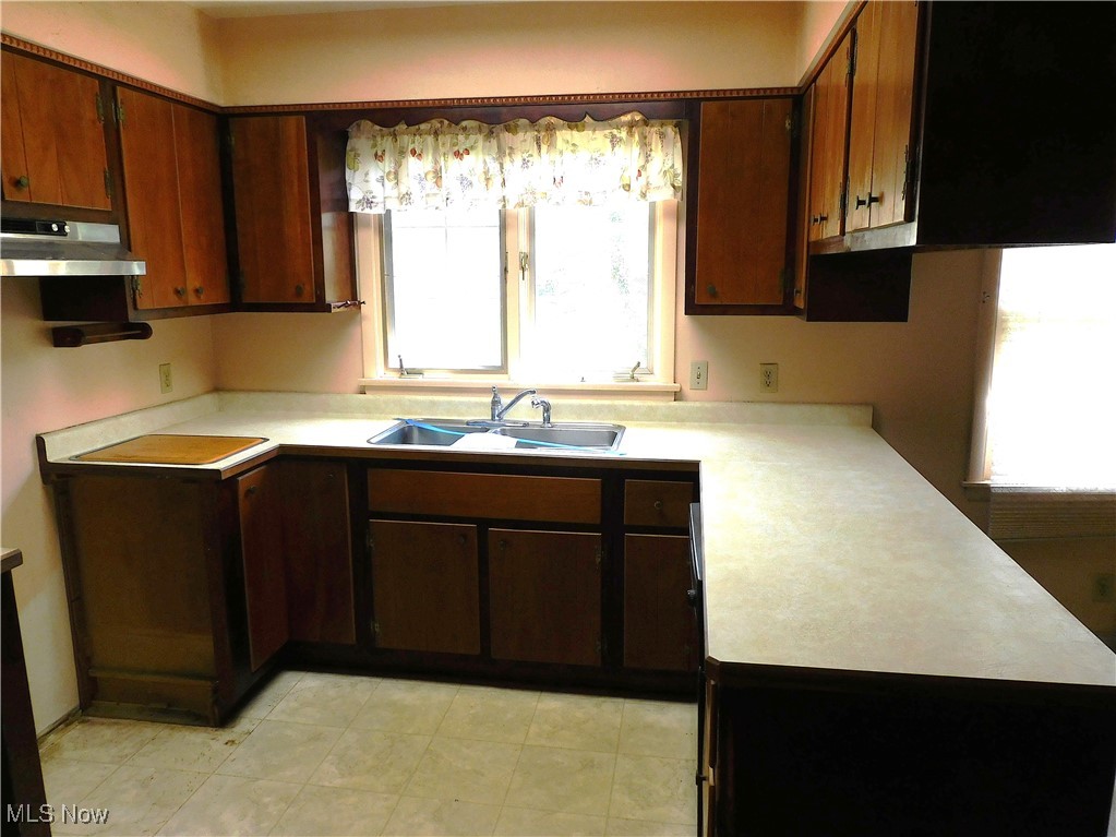 2684 Burlingham Drive, Ashtabula, Ohio image 12