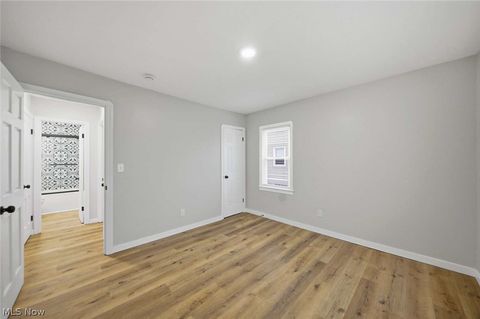 Tiny photo for 325 E 327th Street, Willowick, OH 44095 (MLS # 5187888)