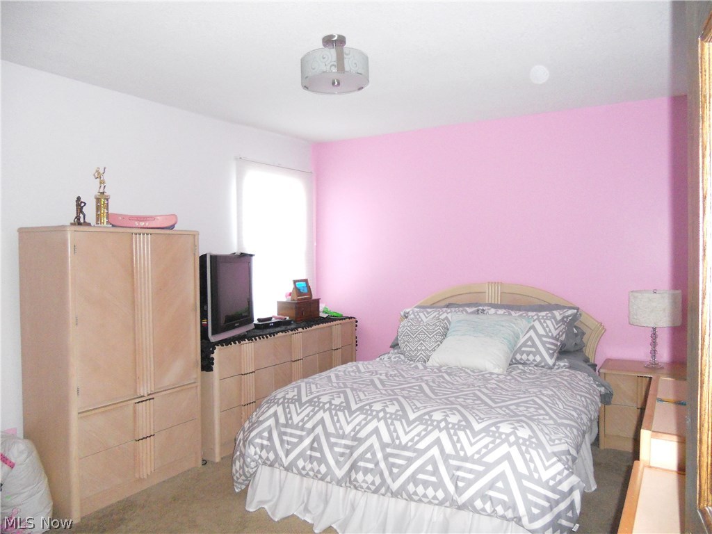 Camden Pond - Residential